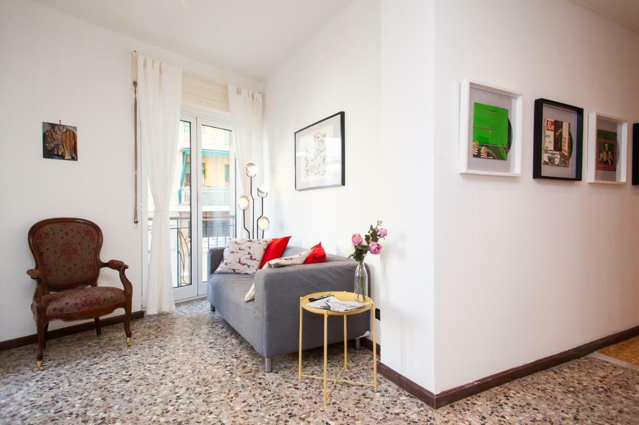 Casa Liberta - Downtown Modern Apartment With Airconditioning サンレモ エクステリア 写真